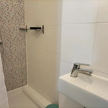 Brigth River Tejo View Flat With 2 Suites Lisbon