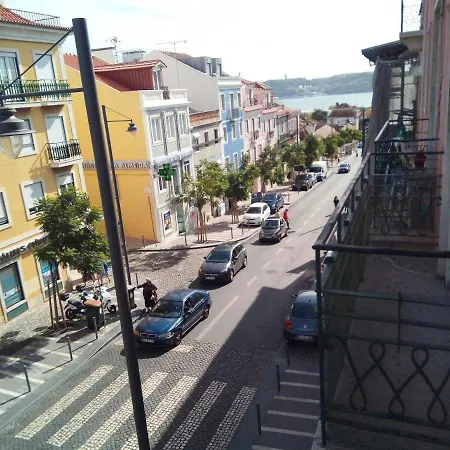 Brigth River Tejo View Flat With 2 Suites Lägenhet